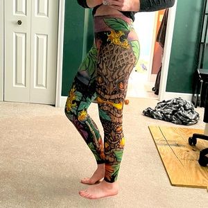 Eagle Rock Werkshop Triathlon Leggings in Tiki Tiki Time